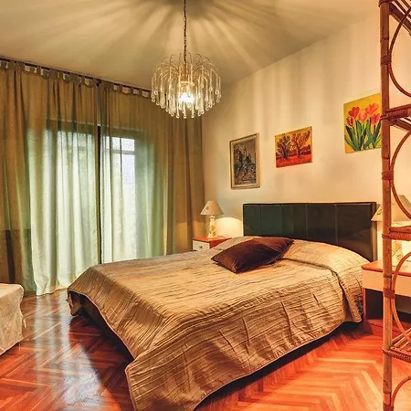 Apartment Karsiole *